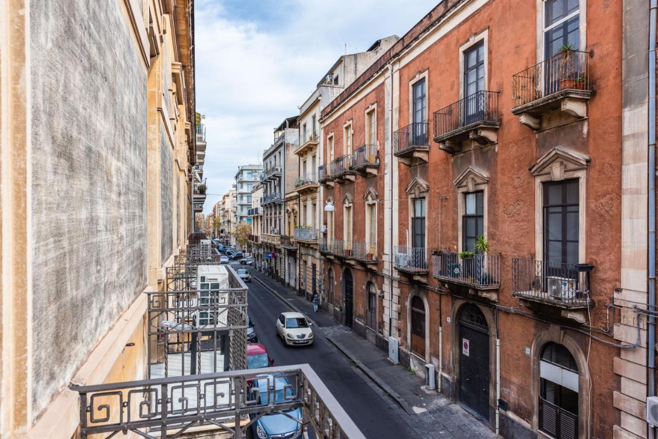 Ferrini Home - Firenze 70 Катания Екстериор снимка