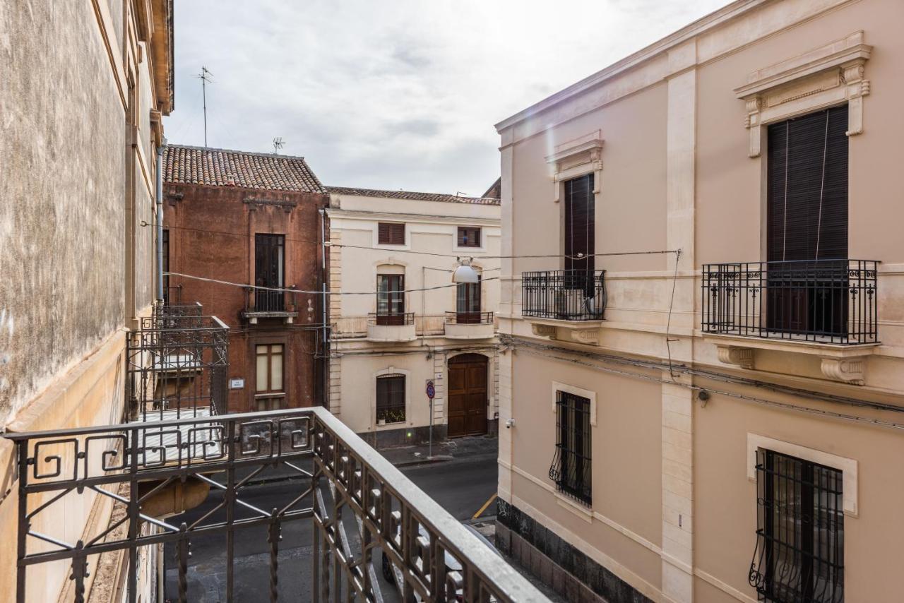 Ferrini Home - Firenze 70 Катания Екстериор снимка