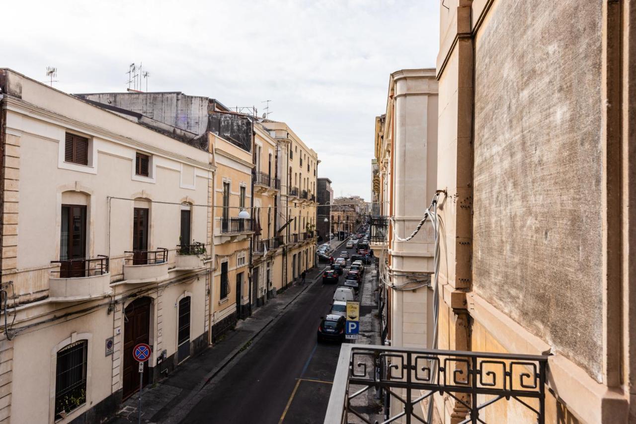 Ferrini Home - Firenze 70 Катания Екстериор снимка